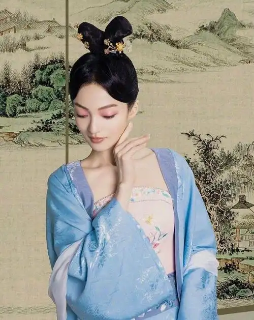 张韶涵穿汉服美出新高度,姐姐快多拍点"古偶剧"吧!