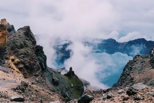 中华十大名山之一:东北长白山,夏季均温20度,风景美还适合避暑