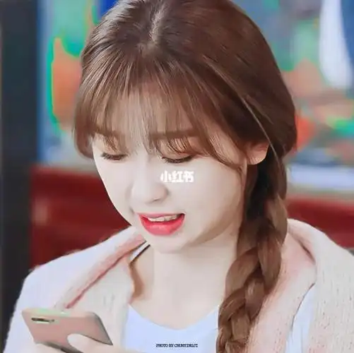 虞书欣/《月光变奏曲》源:wb_虞书欣_partita怎么样_头像_素材_头像