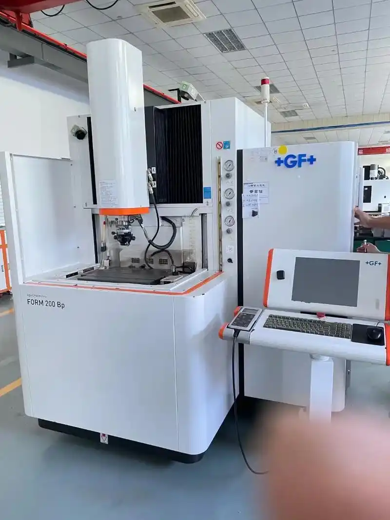 出售夏米尔慢走丝cut200bp.夏米尔慢走丝cut200b - 抖音