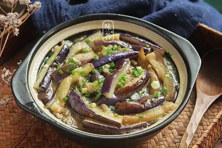 素斋炖菜怎么做好吃(素斋菜的做法) - 美食网