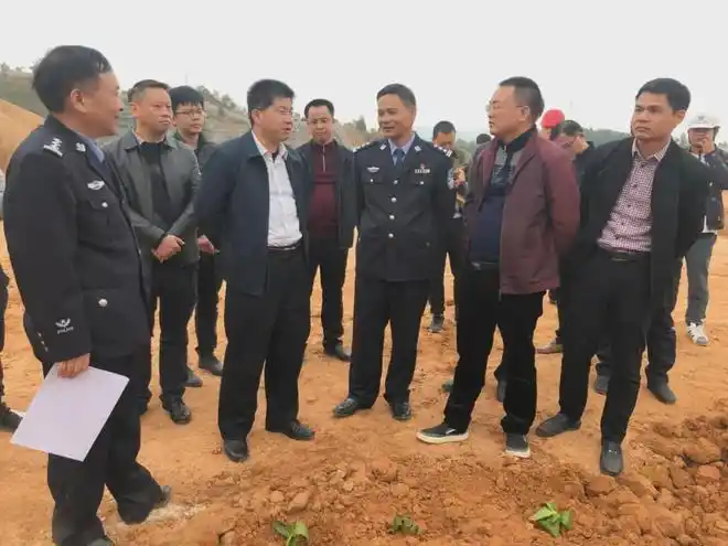 县委常委,县委办主任谢文丰参加了活动.本文来源:龙川发布