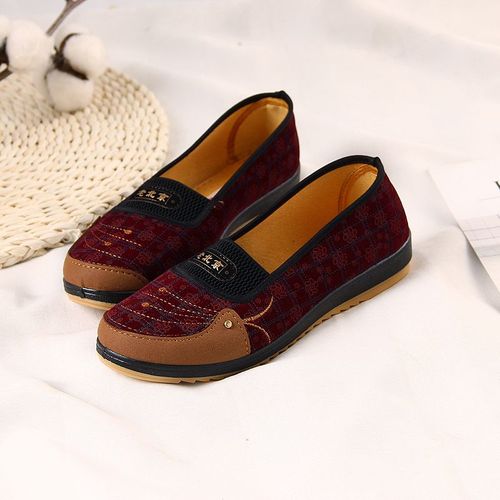 甩卖库存次品老太太软底透气女士老人小脚布鞋老年妈妈宽松一脚蹬