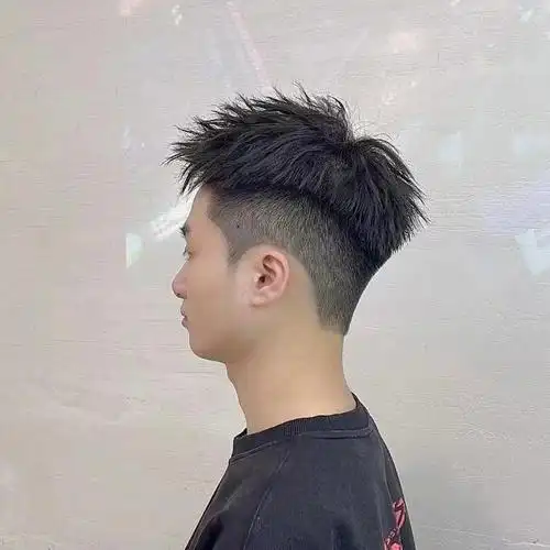 男生5616厘米短发推荐烟花摩根烫#男士发型参考适合脸型圆脸方脸