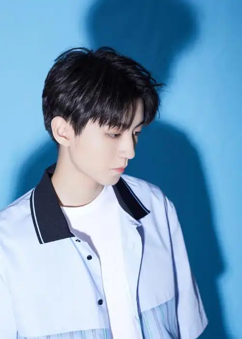 5.13王俊凯安热沙活动