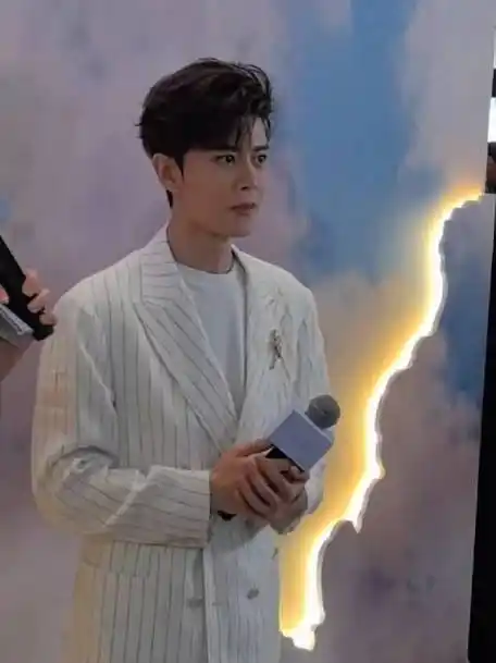 任嘉伦的伍赓话本##任嘉伦伍赓##烈焰