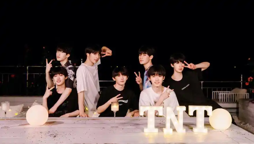 时代少年团壁纸