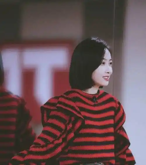 宋茜的条纹毛衣你了解多少?_感觉_选择了_衣服
