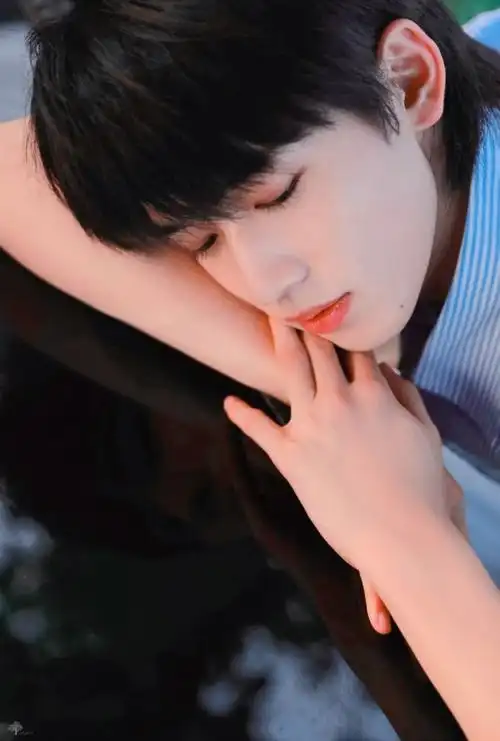 宋亚轩‖一组清新头像分享