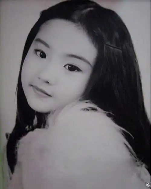 女明星小时候的照片你见过几个呢