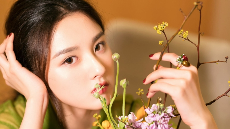 美女演员宋祖儿桌面壁纸