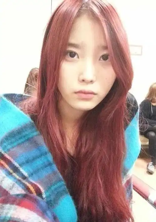 出道13年从矮子土妞到漂亮国民妹妹iu是怎么做到的