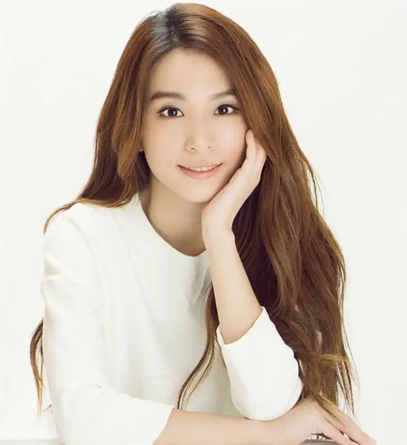 称现在生活很开心,不再像以前通过喝酒来释放压力|生日|田馥甄|华研