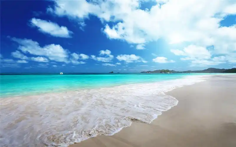 精选好看的纯净蓝色大海高清护眼风景电脑桌面壁纸下载5p _ 图片网