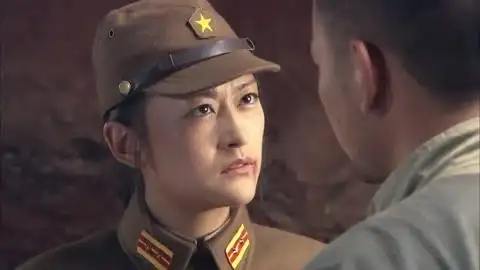 神枪:女鬼子被俘虏,自信不会失败,女特工的话太解气!