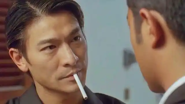 《龙在边缘》剧照《龙在边缘》是由刘德华,古天乐,谭耀文,关秀媚