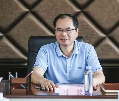 座谈会上,当代广西杂志社社长,总编辑刘波介绍了当代广西杂志社的基本