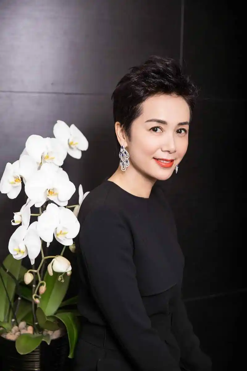 名与利,"晚节不保"的蒋雯丽? - 电视剧资讯(主打网)