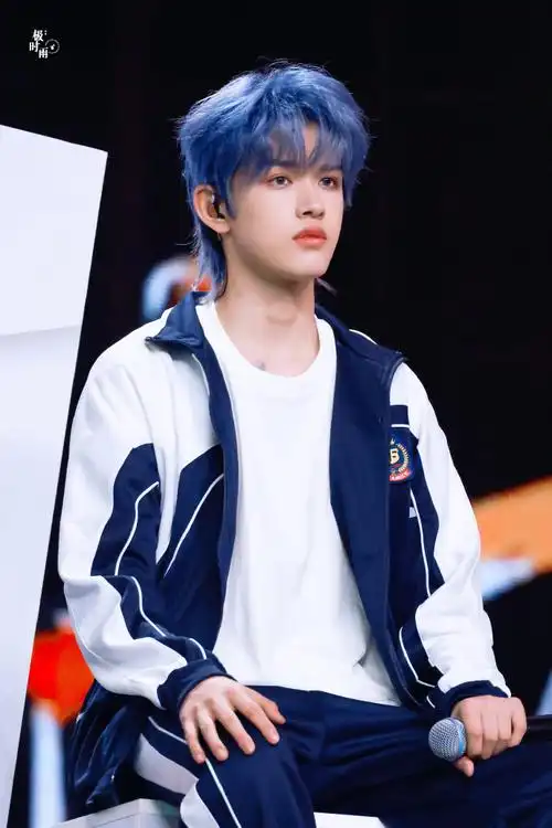 99#张极蓝发#230813 是最真诚的少年吖#今日星拍放送#@tf家族-张极