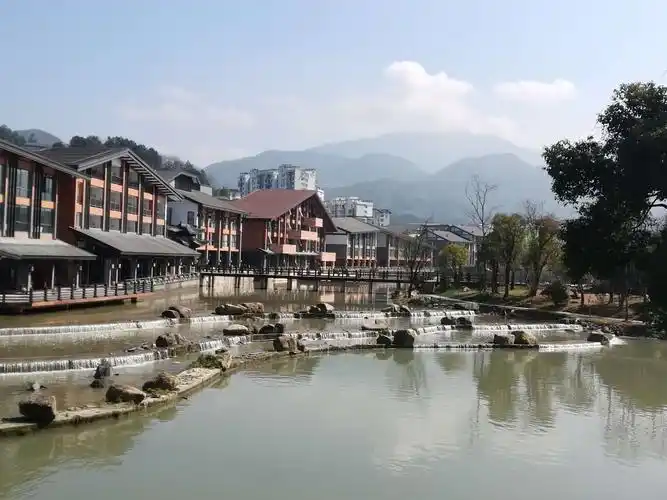 中国温泉之乡～江西宜春温汤镇2019年春月～顾广宙制作