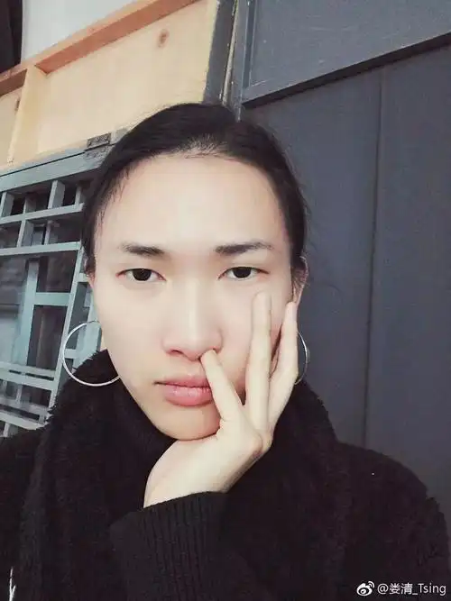 她是黄景瑜的女人,却奇丑无比,惨遭到众人"唾弃".