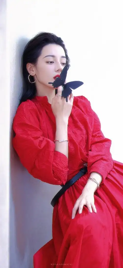 迪丽热巴##迪丽热巴枭起青壤