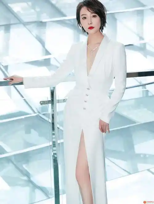 李纯中国内地女演员