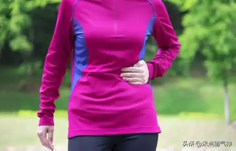 持续两肋痛是岔气属于中医内伤,气堵住了,打开人体"出气筒"