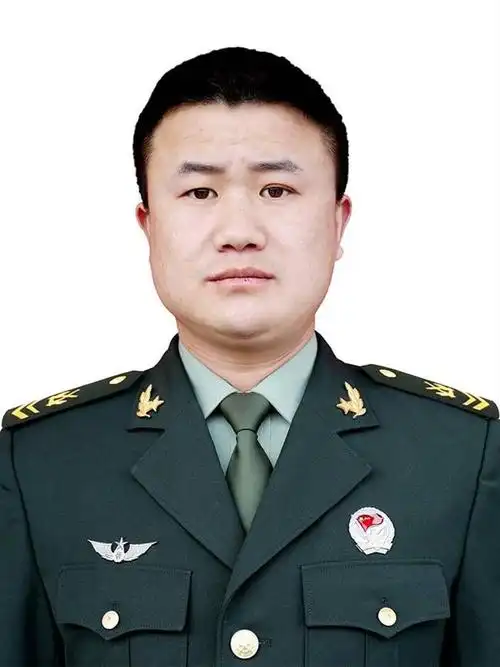 这是申亮亮像(资料照片). 新华社发