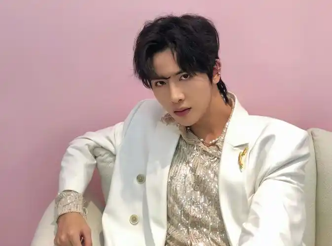 p data-id="2asyatxhqsp">王俊哲,中国内地青年男演员,1997年8月16日