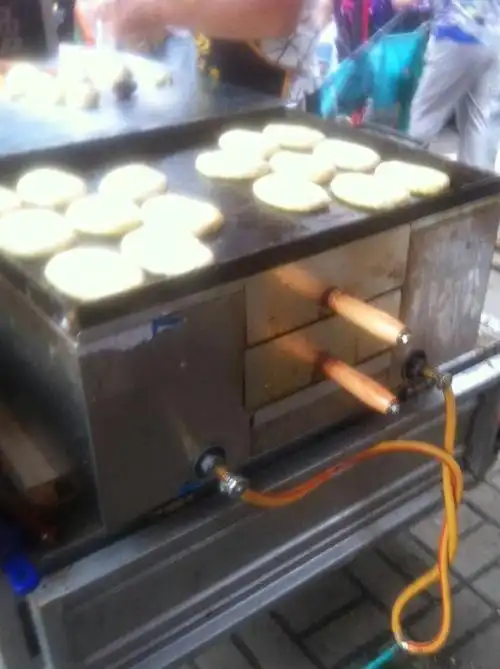 驴肉火烧炉子白吉镆炉子烤饼炉子烙饼炉燃气铁板青鱼炉子烤冷面炉图片