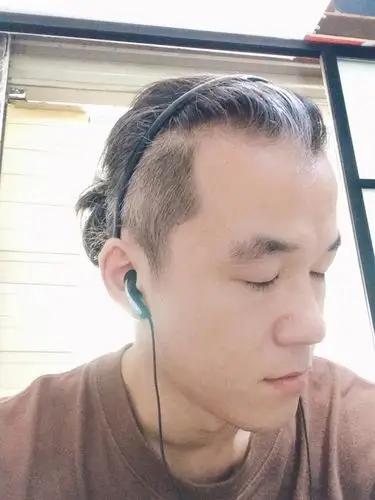 有少白头是怎样一种经历?