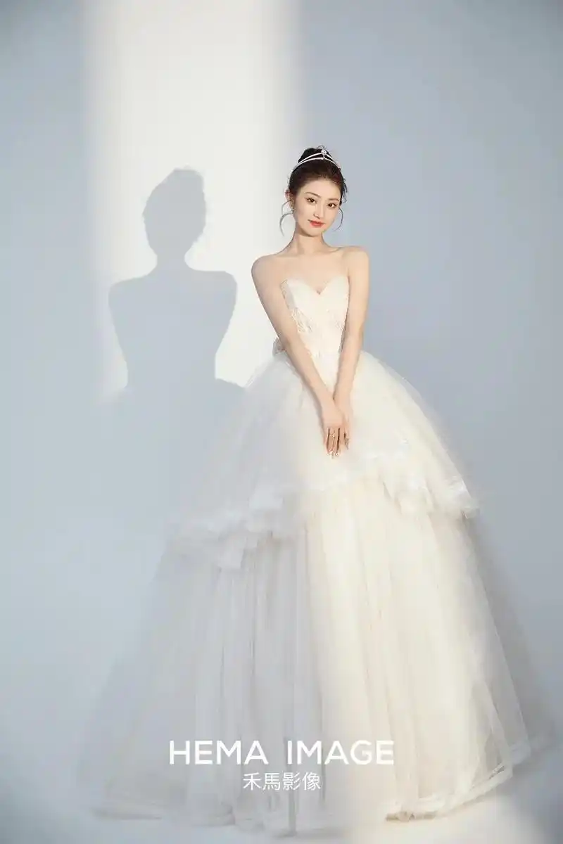 听说景甜结婚了?让我们一起恭喜她! #婚纱照怎么拍好看 - 抖音