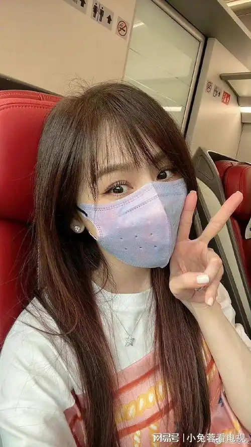 王心凌比耶随手拍