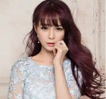 沈梦辰在《听姐说》吐槽孟佳发量少,还晒出对比图,皮一下很开心_女生