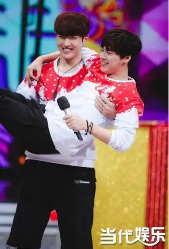 李易峰向吴亦凡索抱画面太美不忍直视互相爆料尺度无下限