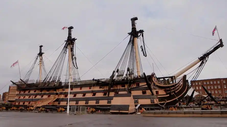 老式海上炮台风帆战列舰威力如何?战斗场面被形容为人间地狱!