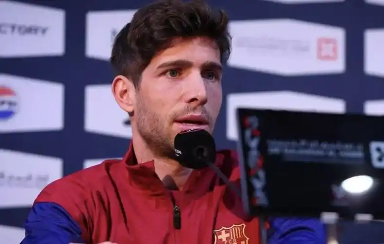 每体罗贝托可以出战巴萨对阵那不勒斯的欧冠次回合比赛