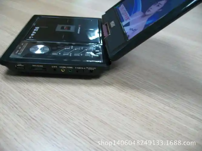 原装正品 9寸王牌移动dvd 便携式evd影碟机带电视 支持一件代发