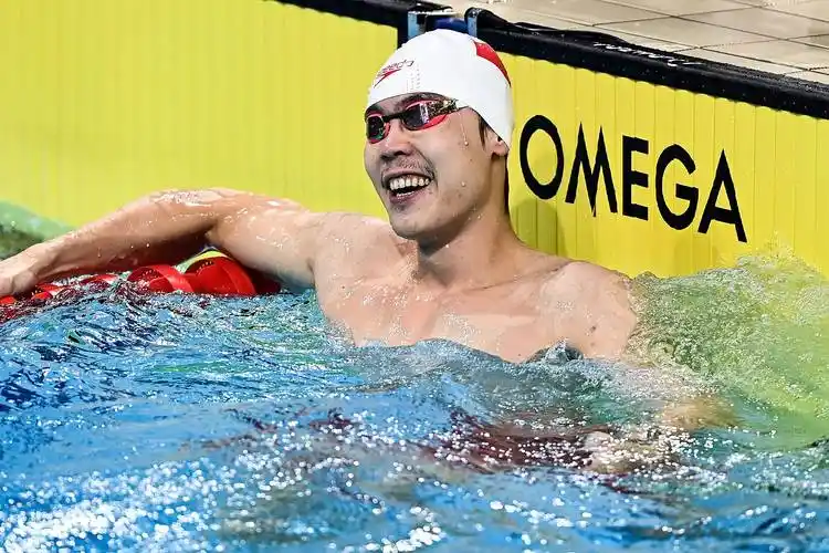 游泳——男子50米自由泳赛况