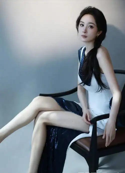 网友:衣服被幂姐撑起来了_成功_服装_功夫熊猫