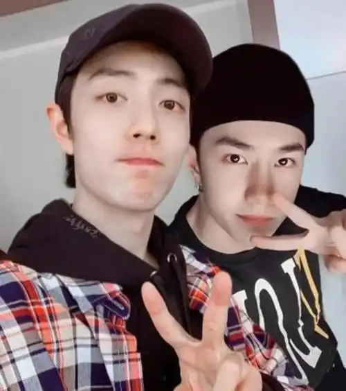 粉丝圆满了终于等来了肖战王一博的同框