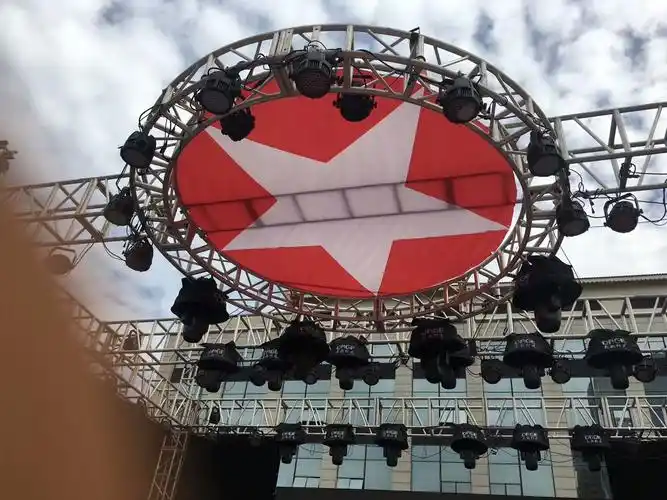 圆形舞台灯架 铝合金圆形太空架 异形太空架 异形灯架 造形演出