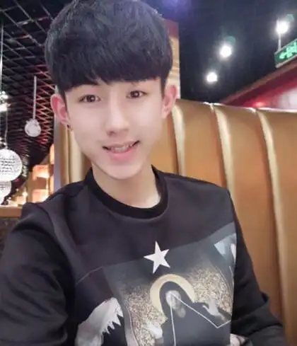 【图】吴磊快乐大本营带病录制 与刘昊然郭俊辰入榜国民弟弟