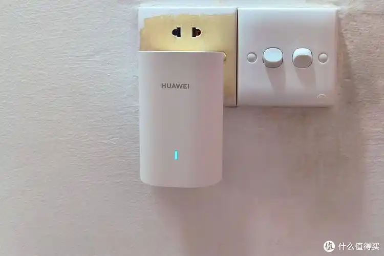 华为路由 q6子母路由三链路高效组网,轻松提升全屋wifi信号覆盖效果