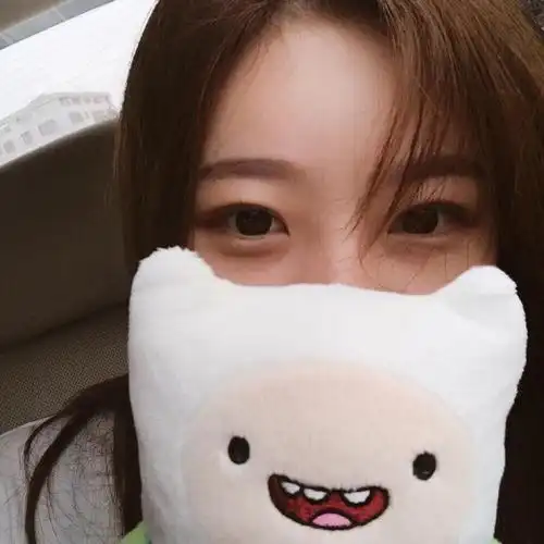 女生头像唯美清新意境高清金赛纶