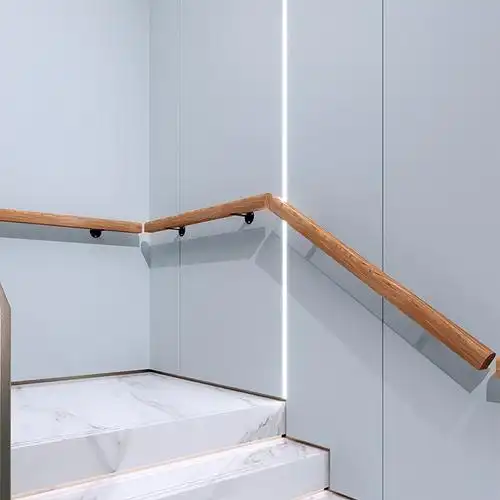 扶手楼梯靠墙实木室内别墅阁楼走廊木质栏杆楼梯扶手