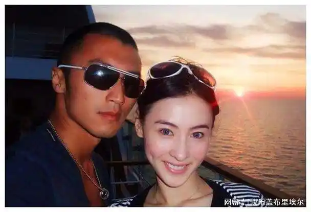 张柏芝离婚后谢霆锋接受采访曾经嘲笑张柏芝不如自己聪明