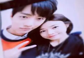 肖战的女朋友是谁