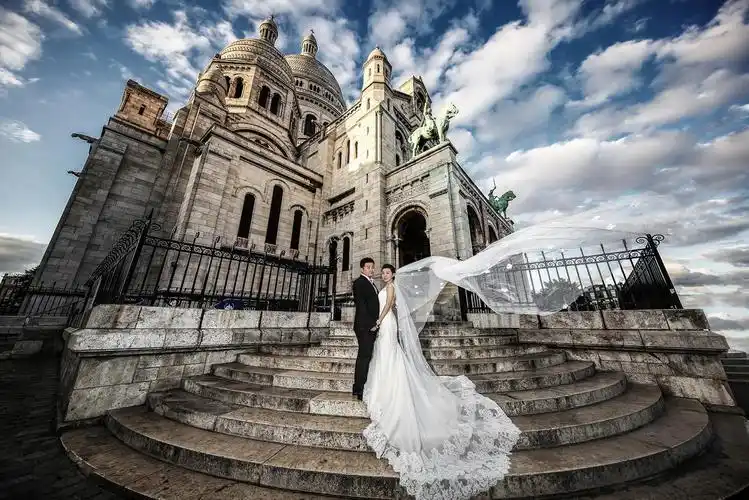 广州广州本色视觉海外婚纱摄影-法国巴黎婚纱照17999-中国婚博会官网